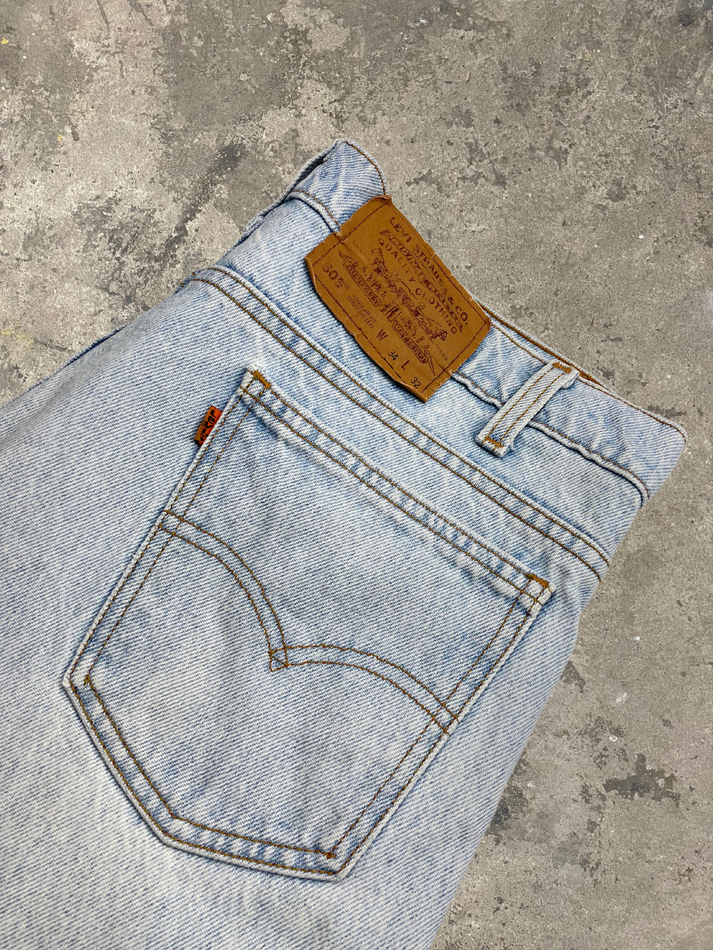 Vintage Levis 505 light blue Jeans