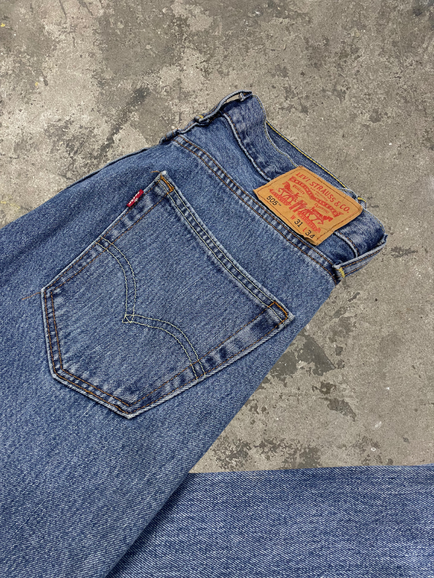 Vintage Levis 505 blue Jeans