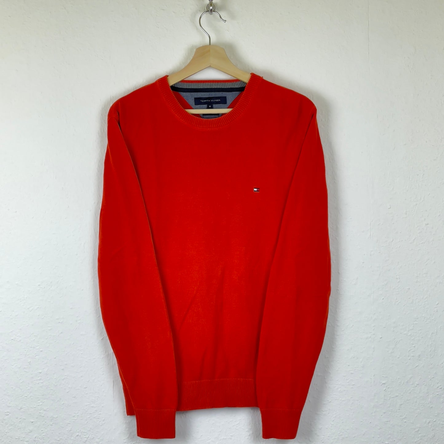 Tommy Hilfiger orange knitted sweater S / M