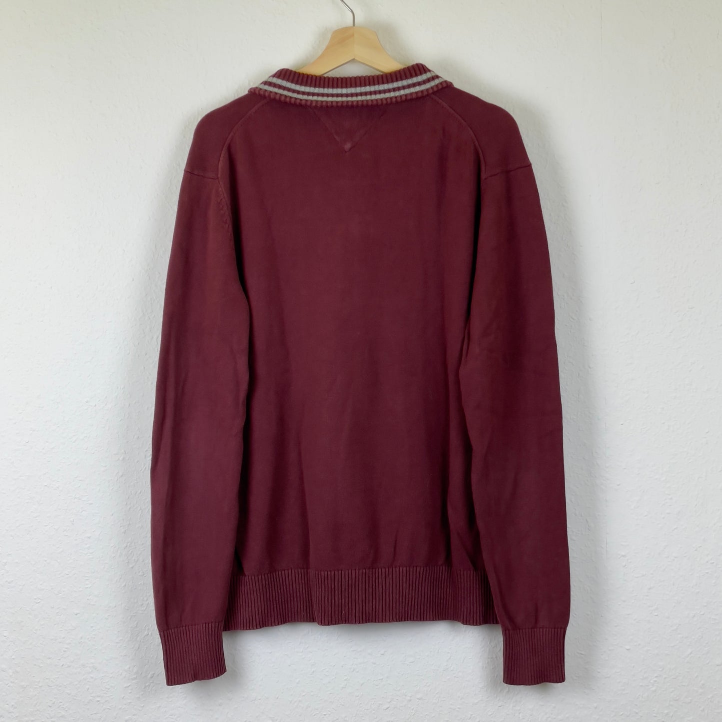 Tommy Hilfiger bordeaux 1/4 zip sweatshirt M / L