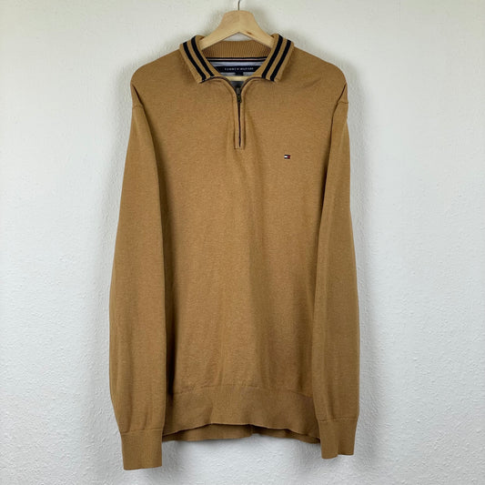 Tommy Hilfiger beige 1/4 zip Sweatshirt L