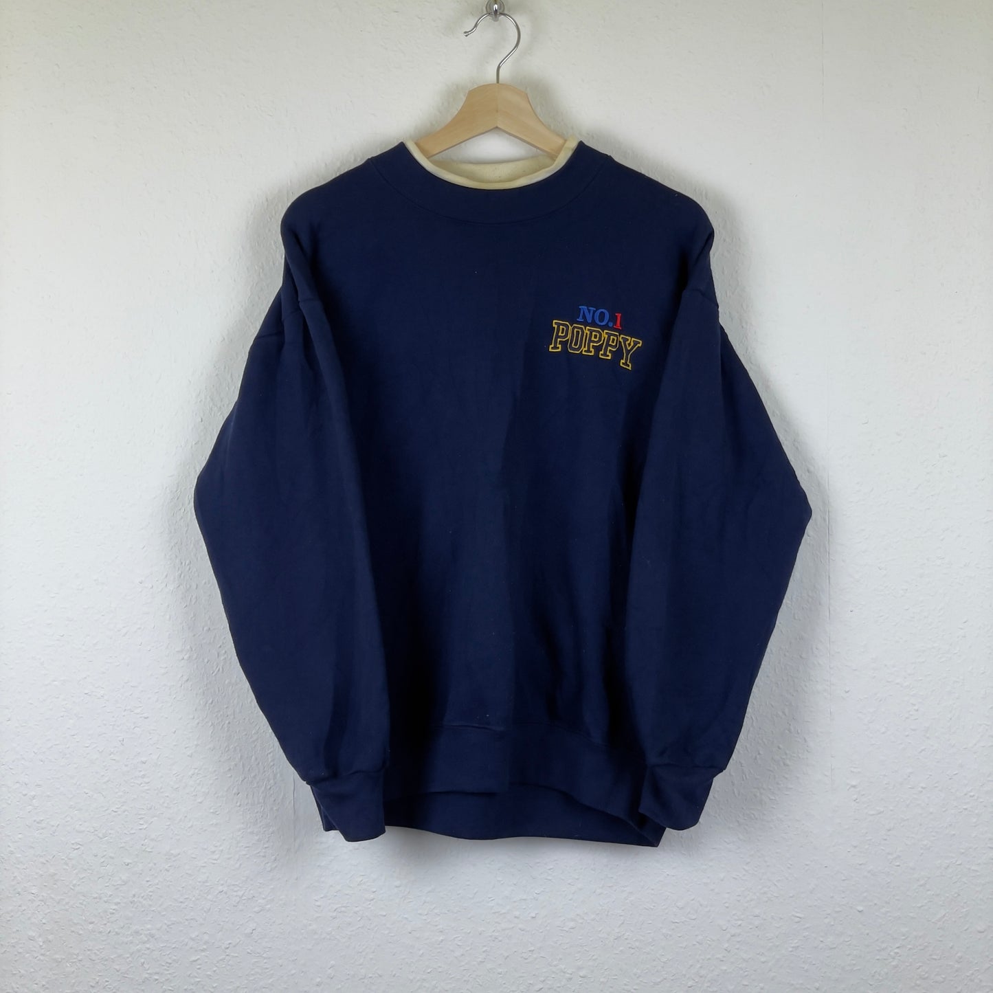 Vintage made in USA navy embroidered sweatshirt M