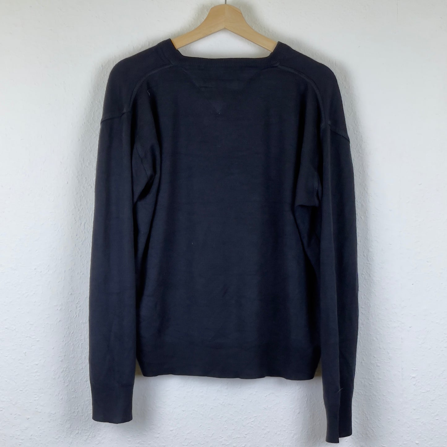 Tommy Hilfiger Navy knitted sweater S / M