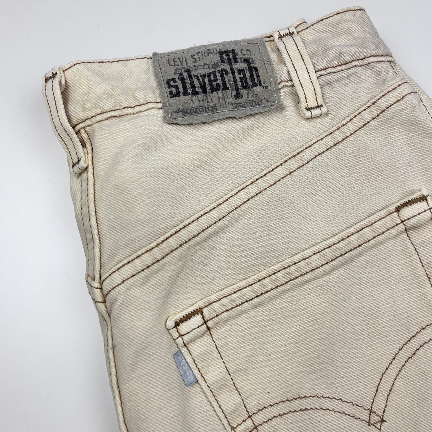 Vintage rare Levi’s silvertab creme relaxed / baggy fit jeans