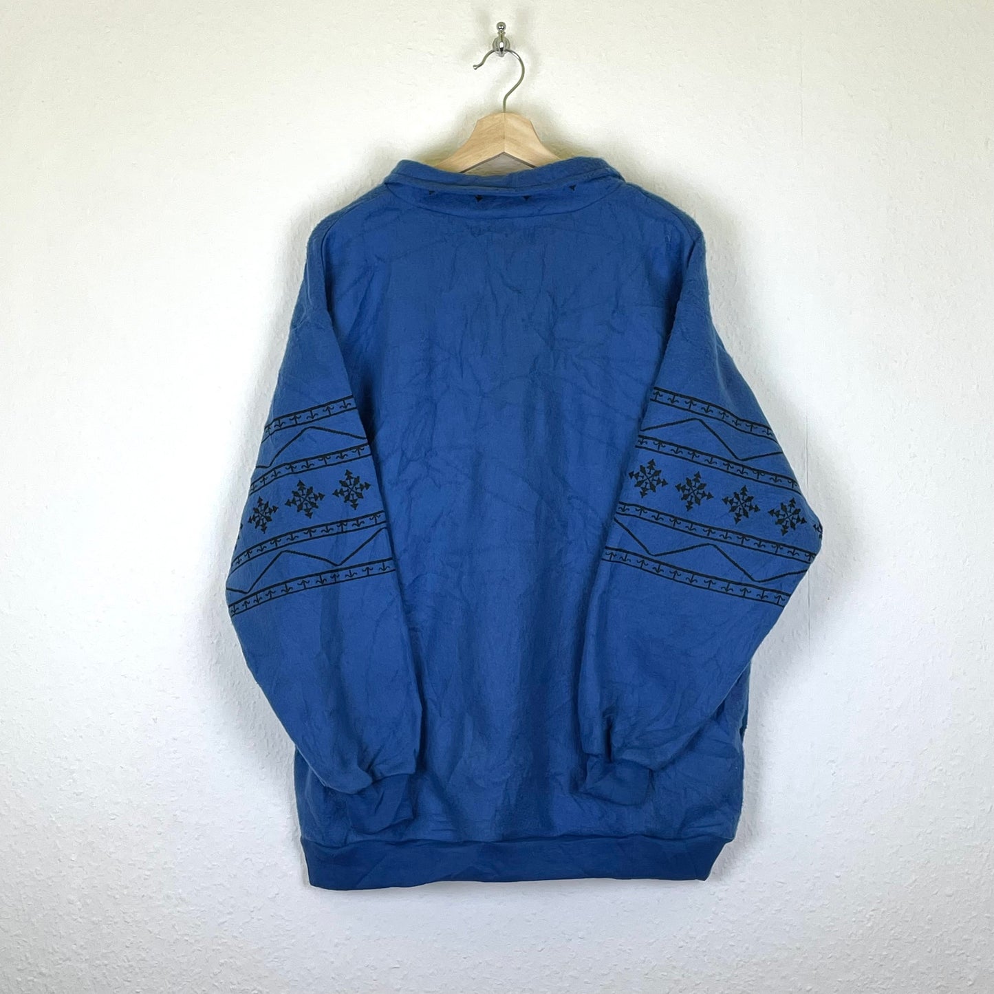 Vintage winter themed fleece 1/4 zip Sweatshirt L