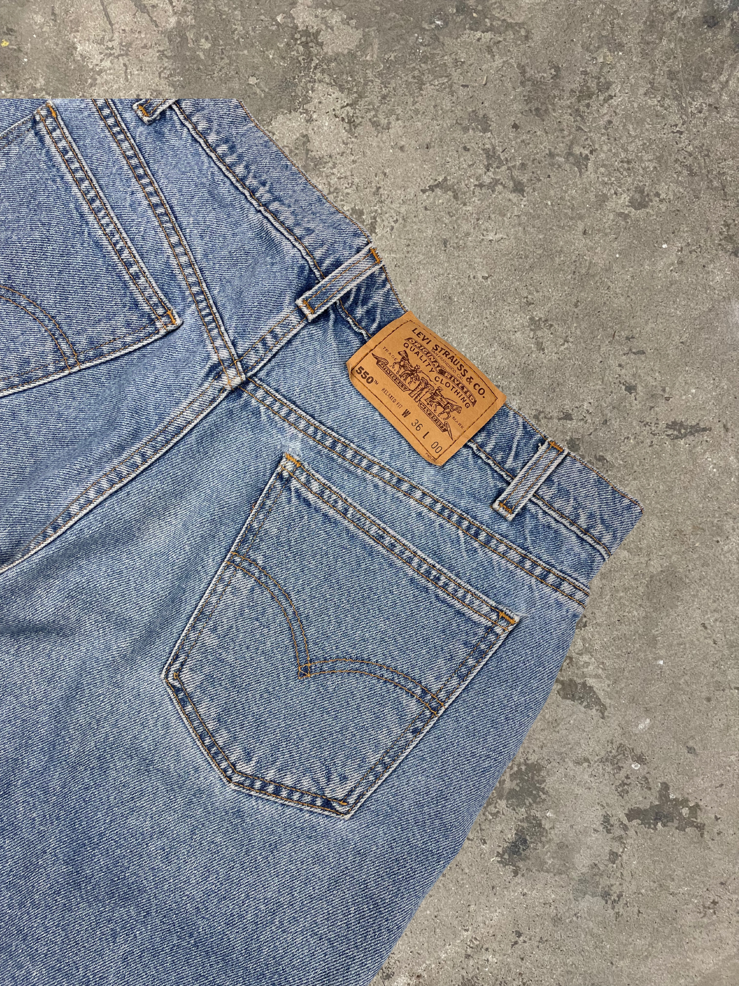 Vintage baggy Levis 550 Shorts